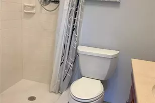 1060 41st St N, Saint Petersburg, FL 33713 - Photo 11