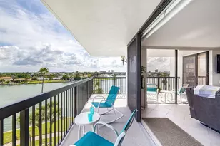 9425 Blind Pass Rd, Saint Pete Beach, FL 33706 - Photo 23