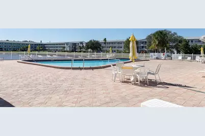 1950 59th Avenue N #119, Saint Petersburg, FL 33714 - Photo 25