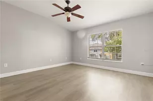 3471 High Hampton Cir, Tampa, FL 33610 - Photo 13