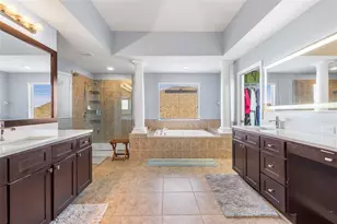 10744 Breaking Rocks Dr, Tampa, FL 33647 - Photo 15