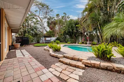 2209 Sunrise Drive SE, Saint Petersburg, FL 33705 - Photo 23