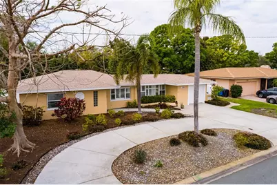 2209 Sunrise Drive SE, Saint Petersburg, FL 33705 - Photo 31