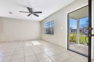 816 E Frierson Ave, Tampa, FL 33603 - Photo 3