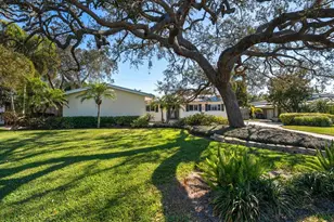 127 Oakwood Dr, Largo, FL 33770 - Photo 5