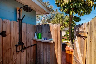 8029 22nd Ave N, Saint Petersburg, FL 33710 - Photo 27