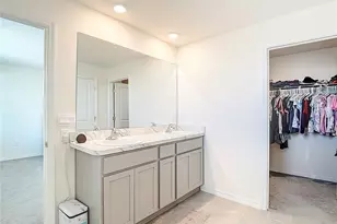 35668 Doveland Dr, Zephyrhills, FL 33541 - Photo 35