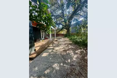 900 46th Avenue N, Saint Petersburg, FL 33703 - Photo 15