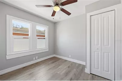 727 16th Avenue NW, Largo, FL 33770 - Photo 13