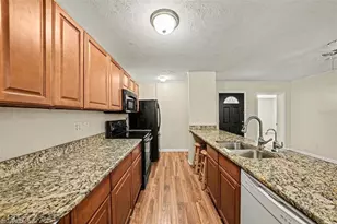 209 Clemons Rd, Brandon, FL 33510 - Photo 9