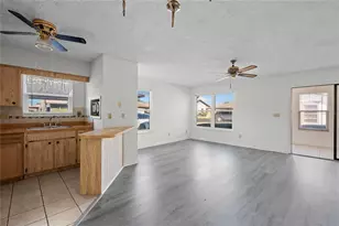 4520 Blossom Blvd, Zephyrhills, FL 33542 - Photo 19