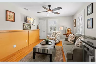 556 21st Avenue NE, Saint Petersburg, FL 33704 - Photo 43