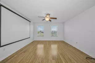 521 Vista Ridge Dr, Ruskin, FL 33570 - Photo 49