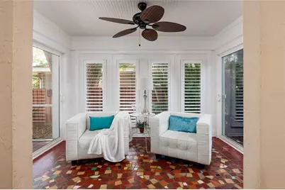 446 21st Avenue NE, Saint Petersburg, FL 33704 - Photo 9
