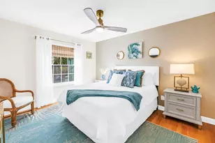 5102 Coquina Key Dr SE, Saint Petersburg, FL 33705 - Photo 9