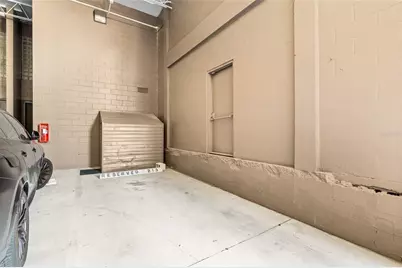 213 N 12th Street, Tampa, FL 33602 - Photo 31