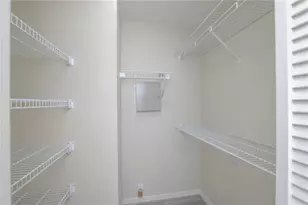 2319 Sunview Ave, Valrico, FL 33596 - Photo 17