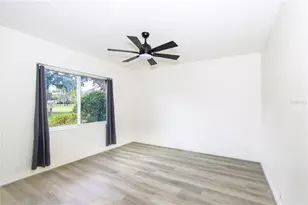 2319 Sunview Ave, Valrico, FL 33596 - Photo 33