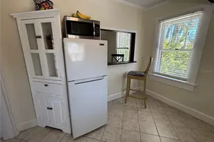 810 22nd Ave N, Saint Petersburg, FL 33704 - Photo 5