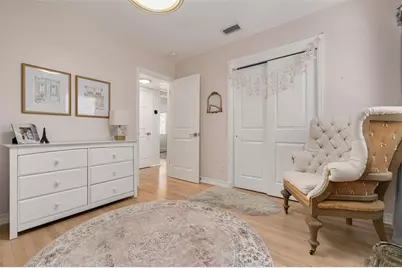 240 24th Avenue N, Saint Petersburg, FL 33704 - Photo 31