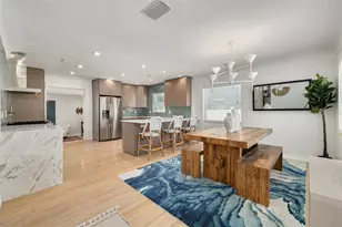 240 24th Ave N, Saint Petersburg, FL 33704 - Photo 7