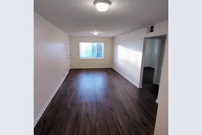 2820 Dupont Street S #201, Gulfport, FL 33707 - Photo 5
