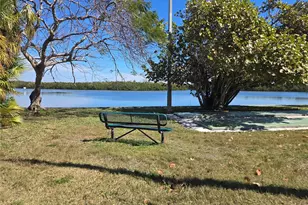 611 Destiny Dr, Ruskin, FL 33570 - Photo 13