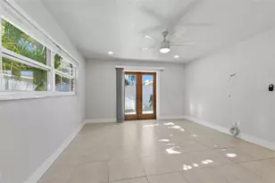 11130 3rd St E, Treasure Island, FL 33706 - Photo 13