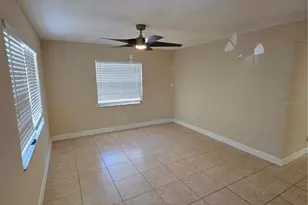 5733 66th Ln N, Saint Petersburg, FL 33709 - Photo 3