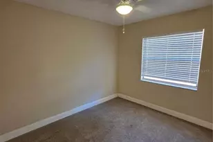 5733 66th Ln N, Saint Petersburg, FL 33709 - Photo 9