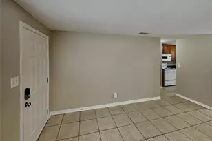 [Address not provided], Tampa, FL 33619 - Photo 3