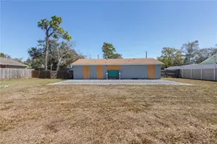 4486 Pike Ave, Sarasota, FL 34233 - Photo 13