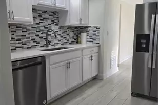 5601 62nd Way N, Saint Petersburg, FL 33709 - Photo 19