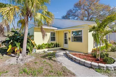 1027 15th Street N, Saint Petersburg, FL 33705 - Photo 5