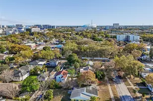 1027 15th St N, Saint Petersburg, FL 33705 - Photo 35