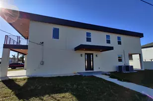 3915 W Robson Street W, Tampa, FL 33614 - Photo 5