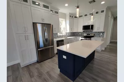 3915 W Robson Street W, Tampa, FL 33614 - Photo 13