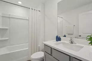 15034 Crosshall Strm Dr, Wimauma, FL 33598 - Photo 11