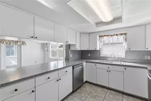 9004 Lido Ln, Port Richey, FL 34668 - Photo 7