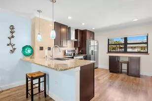 12320 Capri Cir N, Treasure Island, FL 33706 - Photo 15