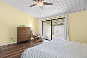 12320 Capri Cir N, Treasure Island, FL 33706 - Photo 21