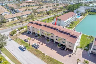 12320 Capri Cir N, Treasure Island, FL 33706 - Photo 41