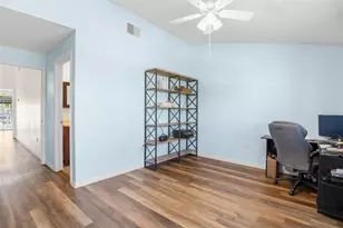 12320 Capri Cir N, Treasure Island, FL 33706 - Photo 29