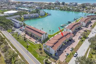 12320 Capri Cir N, Treasure Island, FL 33706 - Photo 37