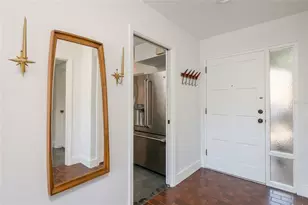 3108 Lake Ellen Dr, Tampa, FL 33618 - Photo 3