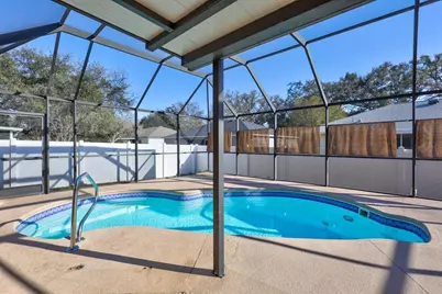 317 Carriage Crossing Circle, Brandon, FL 33510 - Photo 15