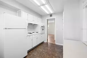 1513 Arrowhead Dr, Sun City Center, FL 33573 - Photo 11