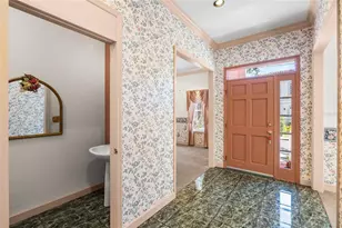 6013 S Russell St, Tampa, FL 33611 - Photo 23