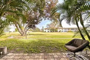 4480 Overlook Dr NE, Saint Petersburg, FL 33703 - Photo 23