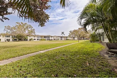 4480 Overlook Drive NE #10, Saint Petersburg, FL 33703 - Photo 29